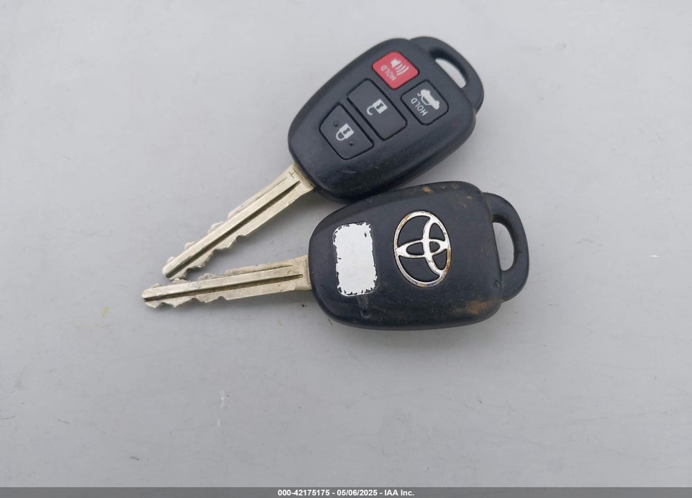 2016 TOYOTA CAMRY VIN: 4T1BF1FK8GU243012