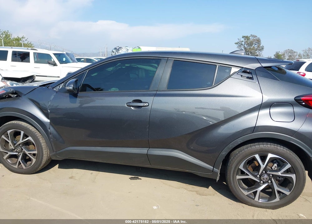 2022 TOYOTA C-HR VIN: NMTKHMBX1NR144937
