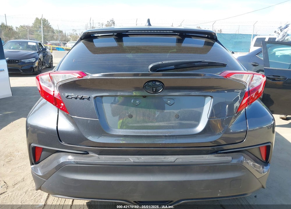 2022 TOYOTA C-HR VIN: NMTKHMBX1NR144937