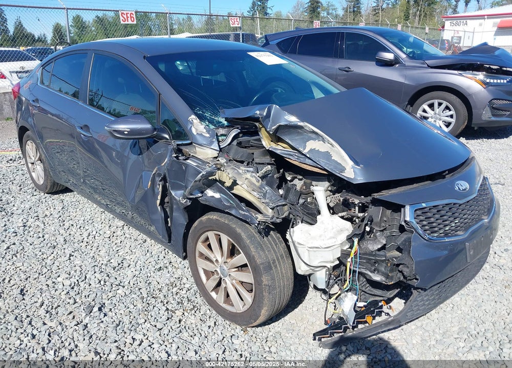 2014 KIA FORTE VIN: KNAFX4A83E5112901