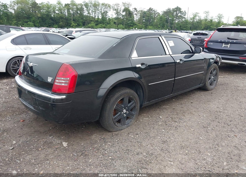 2005 CHRYSLER 300 300C AWD VIN: 2C3AK63H35H638544