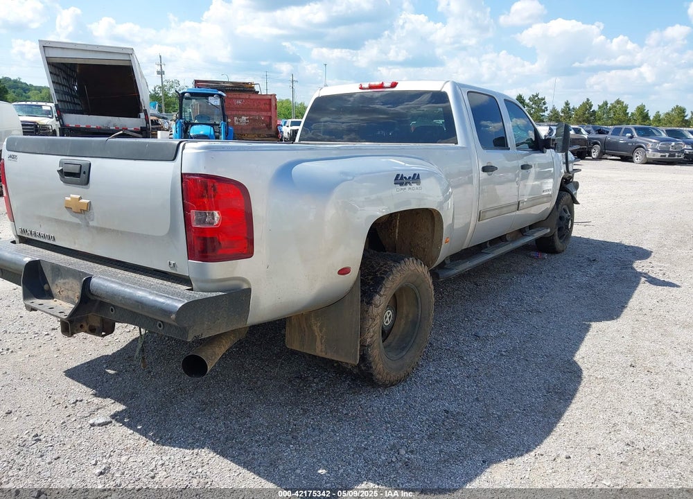 2012 CHEVROLET SILVERADO 3500HD LT VIN: 1GC4K0C84CF125937
