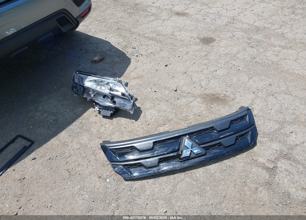 2023 MITSUBISHI OUTLANDER SPORT VIN: JA4ARUAU5PU013679