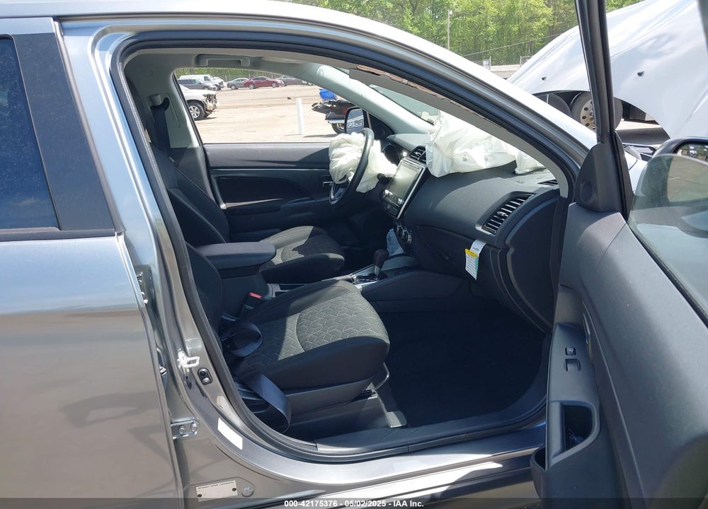 2023 MITSUBISHI OUTLANDER SPORT VIN: JA4ARUAU5PU013679