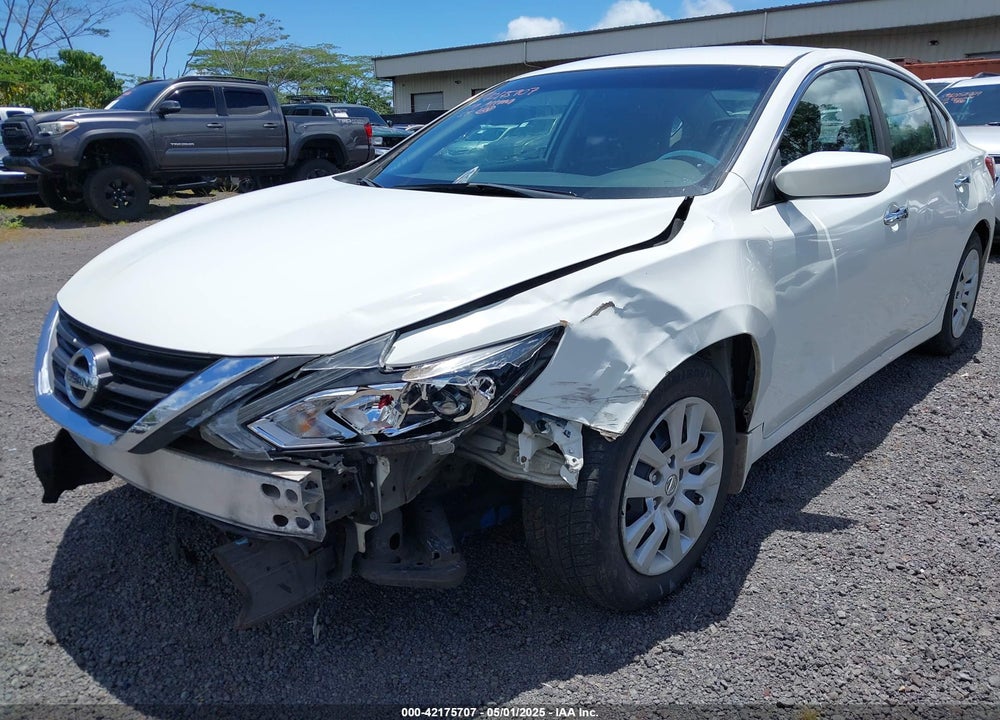 2017 NISSAN ALTIMA VIN: 1N4AL3AP1HN312406