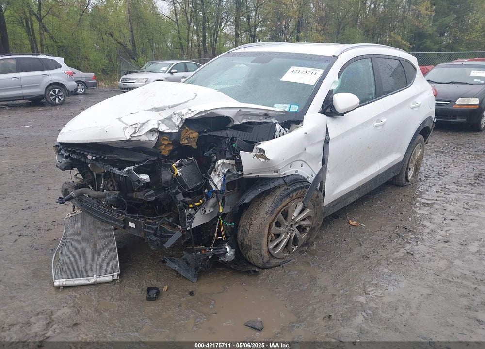 2016 HYUNDAI TUCSON VIN: KM8J3CA40GU129238