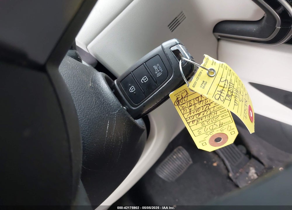 2023 HYUNDAI TUCSON SE VIN: 5NMJACAE6PH176834