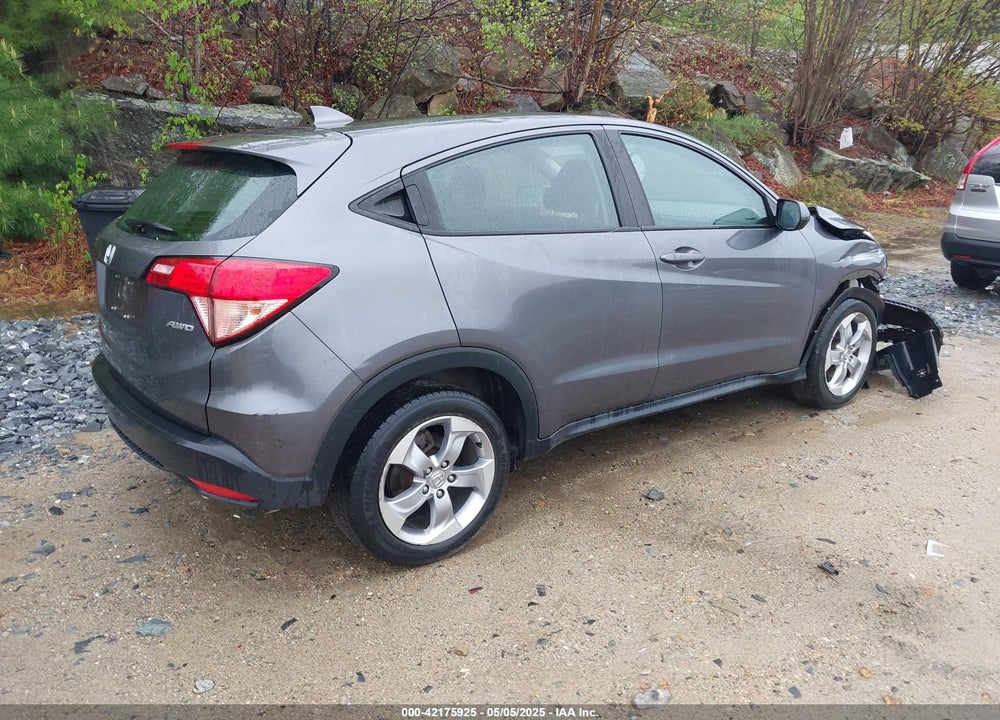 2018 HONDA HR-V VIN: 3CZRU6H33JM722794