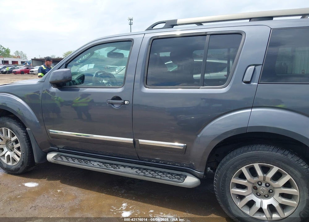 2012 NISSAN PATHFINDER VIN: 5N1AR1NB9CC636313