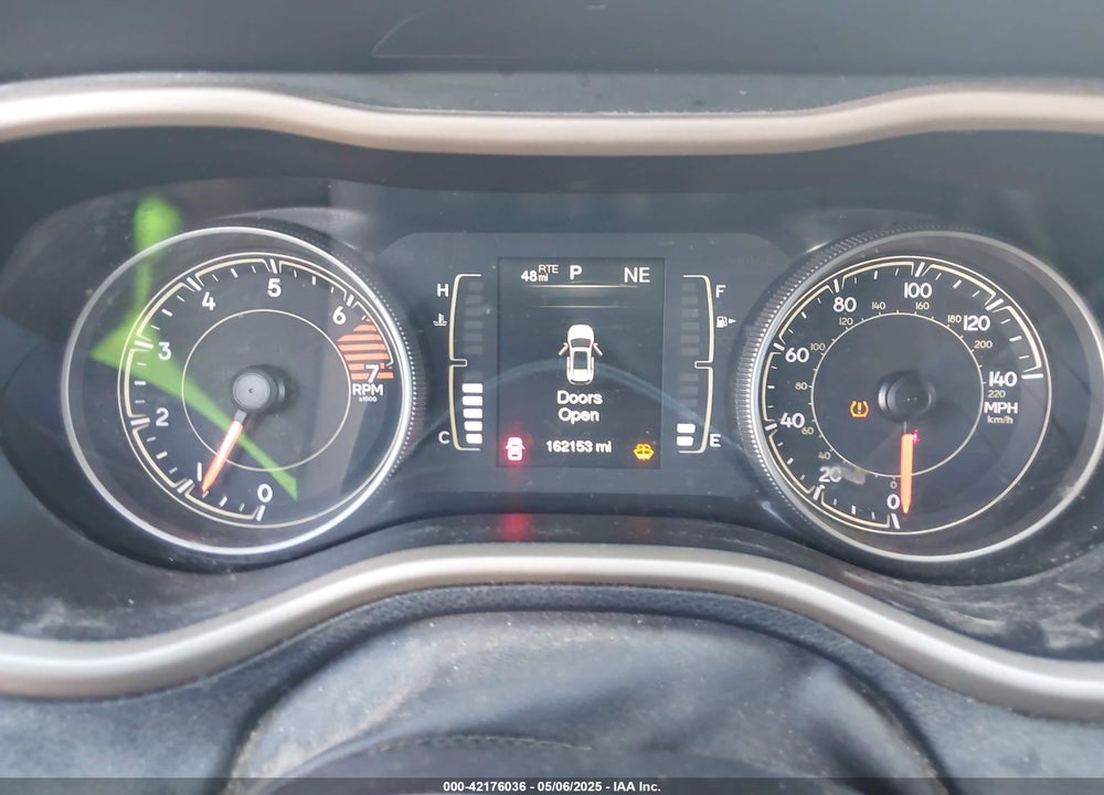 2018 JEEP CHEROKEE LATITUDE FWD VIN: 1C4PJLCB4JD612058