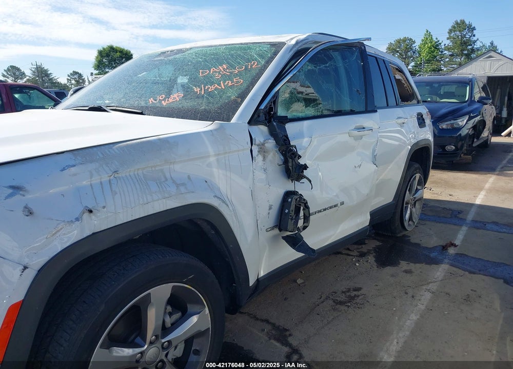 2022 JEEP GRAND CHEROKEE VIN: 1C4RJHBG3N8540707