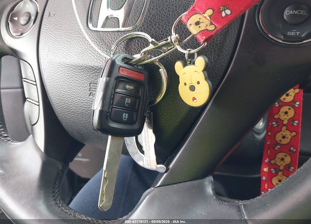 2014 HONDA ACCORD VIN: 1HGCR2F53EA038875