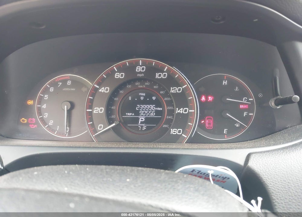 2014 HONDA ACCORD VIN: 1HGCR2F53EA038875