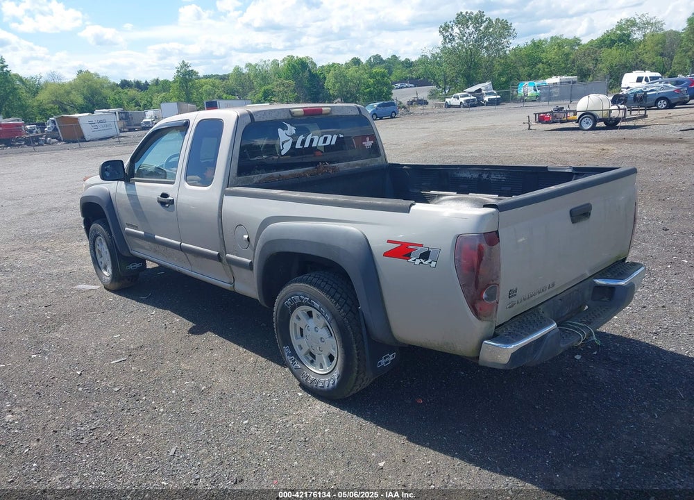2004 CHEVROLET COLORADO LS VIN: 1GCDT196648111231