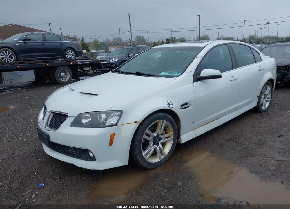 2008 PONTIAC G8 VIN: 6G2ER57738L122199