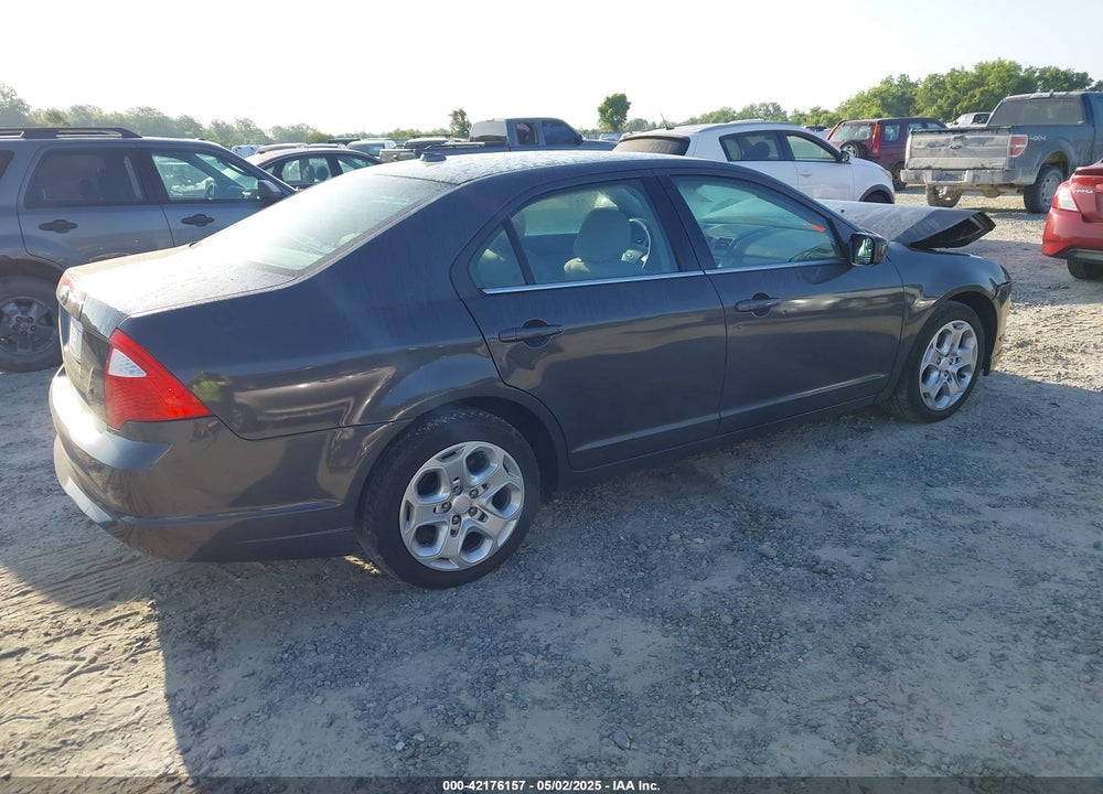 2011 FORD FUSION VIN: 3FAHP0HA5BR247969