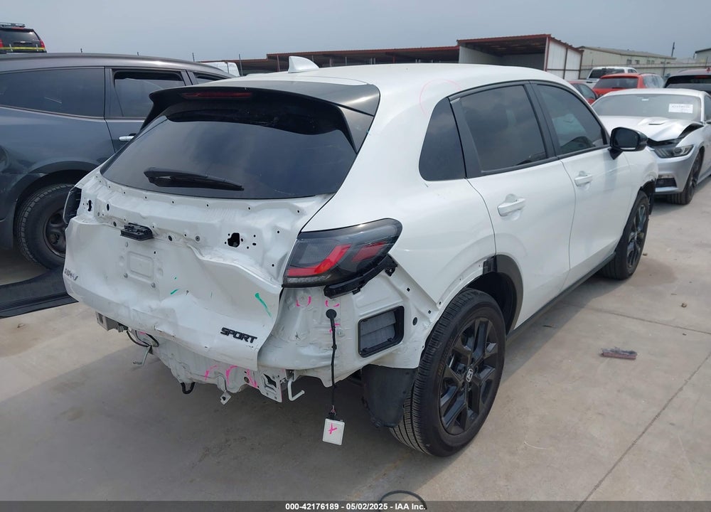 2025 HONDA HR-V 2WD SPORT VIN: 3CZRZ1H58SM708784