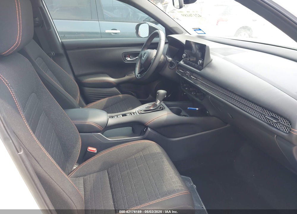 2025 HONDA HR-V 2WD SPORT VIN: 3CZRZ1H58SM708784