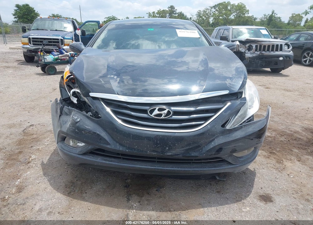 2013 HYUNDAI SONATA GLS VIN: 5NPEB4ACXDH588739