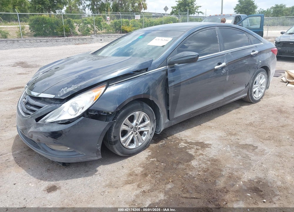 2013 HYUNDAI SONATA GLS VIN: 5NPEB4ACXDH588739