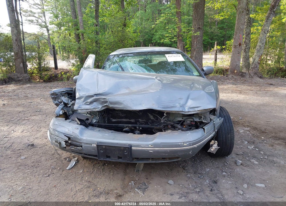 1999 FORD CROWN VICTORIA LX VIN: 2FAFP74W7XX117573