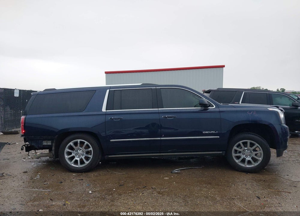2018 GMC YUKON XL VIN: 1GKS1HKJ1JR145804