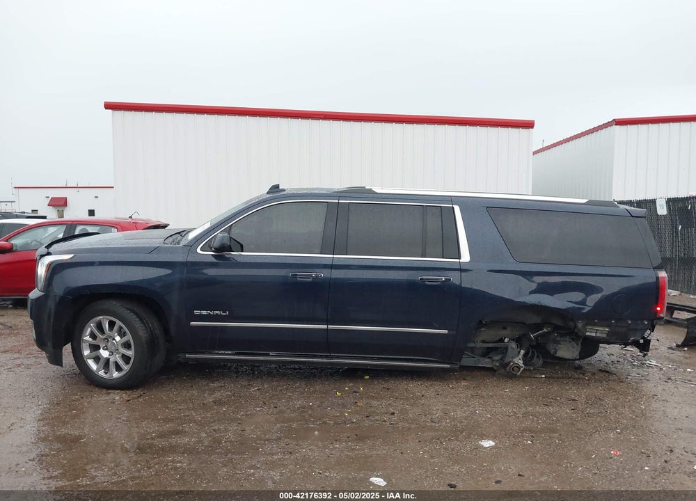 2018 GMC YUKON XL VIN: 1GKS1HKJ1JR145804
