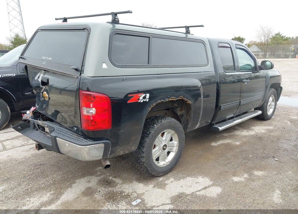 2013 CHEVROLET SILVERADO 1500 VIN: 1GCRKSE75DZ411530