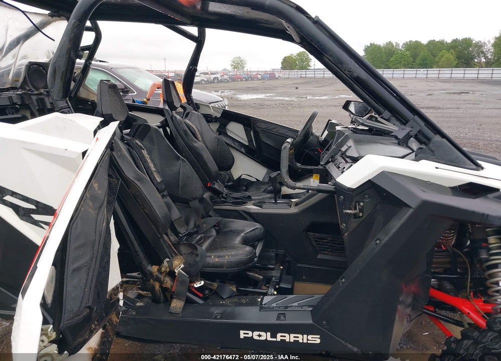 2021 POLARIS RZR PRO XP 4 ULTIMATE VIN: 3NSR4D926MG619192