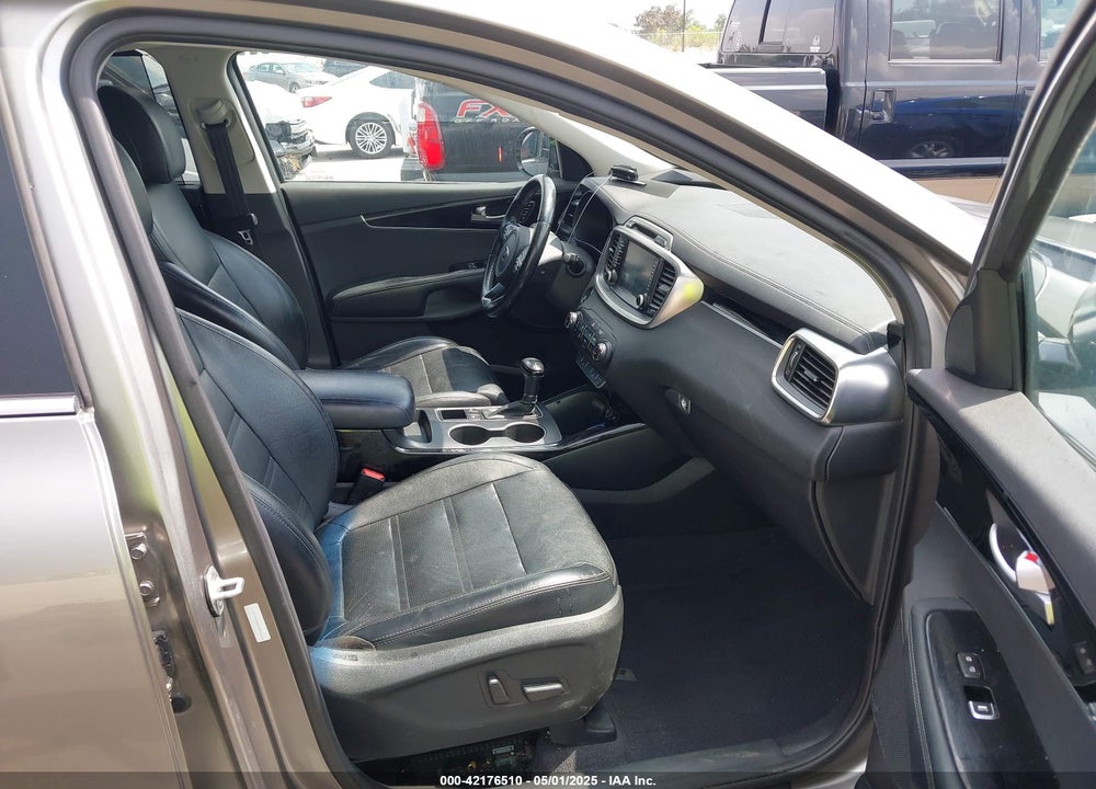 2017 KIA SORENTO VIN: 5XYPK4A5XHG253262