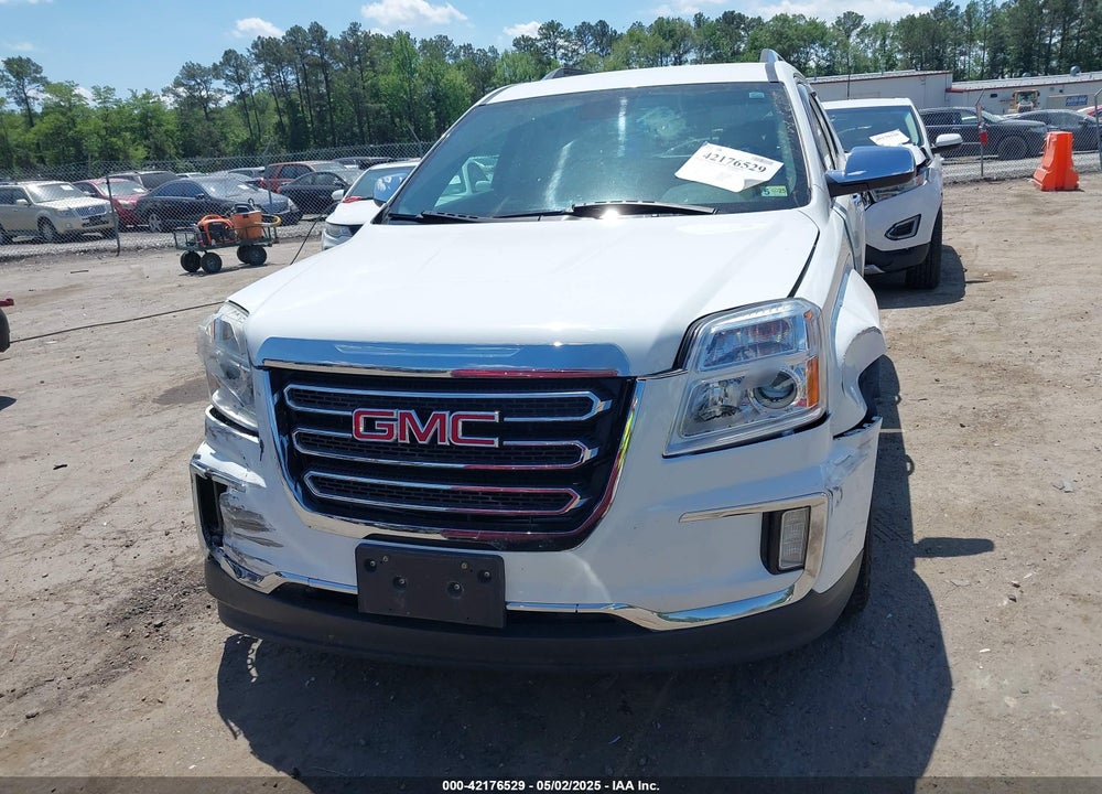 2017 GMC TERRAIN VIN: 2GKFLUEK8H6329832
