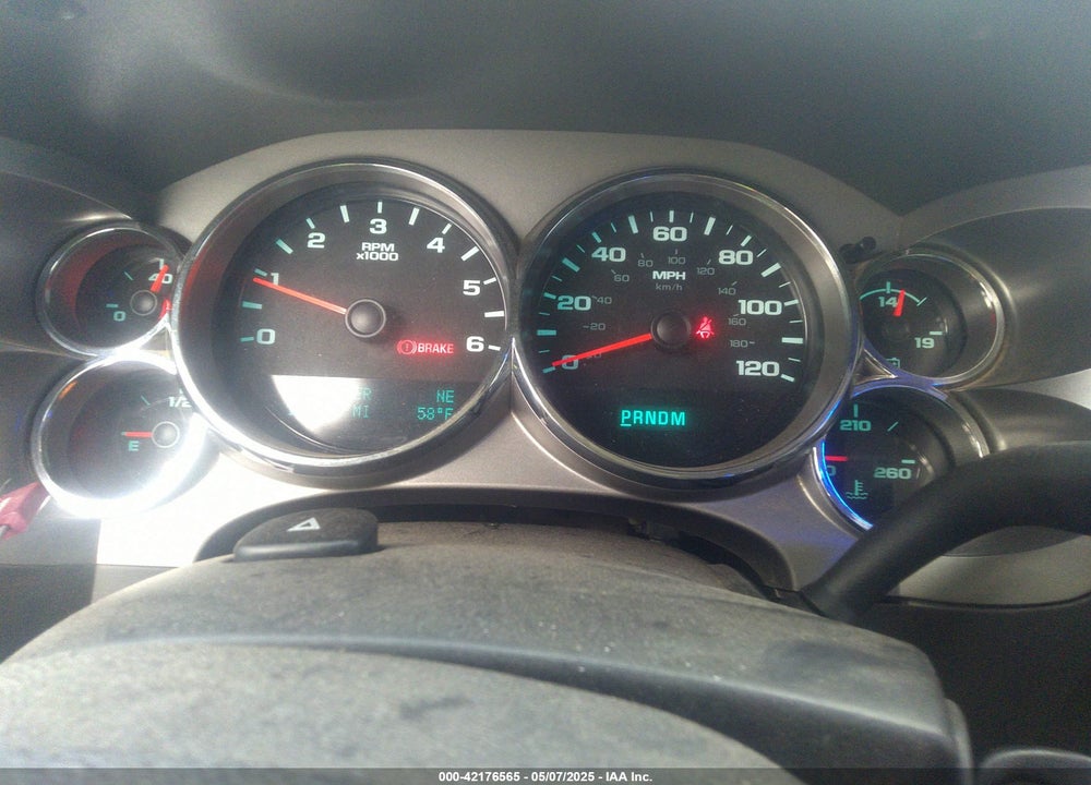 2013 CHEVROLET SILVERADO 1500 LT VIN: 1GCRKSE72DZ413719