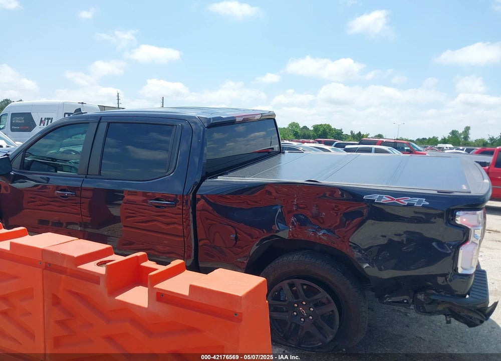 2022 CHEVROLET SILVERADO 1500 VIN: 1GCUDEET6NZ610302