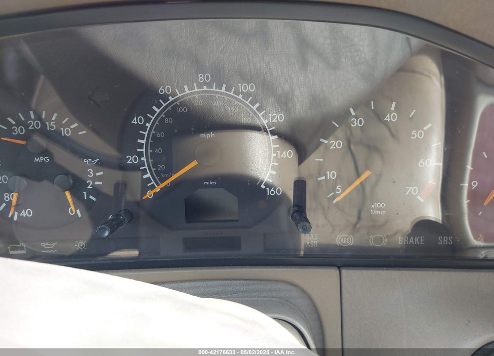 1999 MERCEDES-BENZ S 320 VIN: WDBGA32G0XA410274