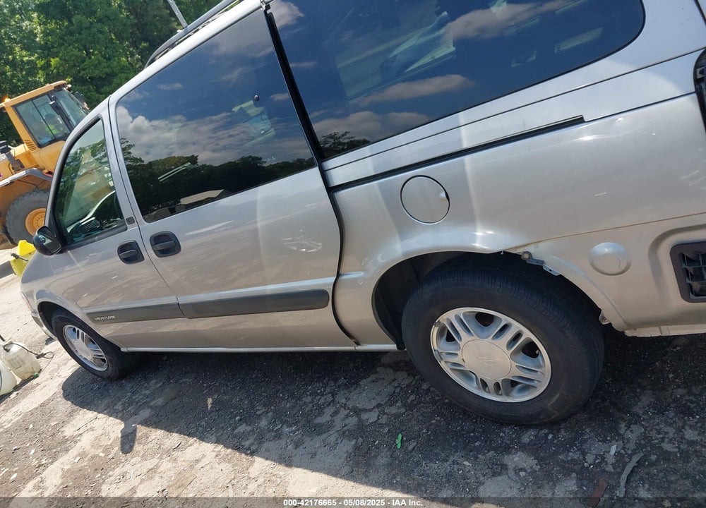 2004 CHEVROLET VENTURE LS VIN: 1GNDX03E94D111687