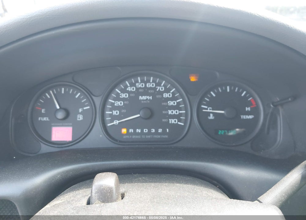 2004 CHEVROLET VENTURE LS VIN: 1GNDX03E94D111687