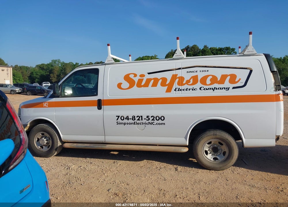2018 CHEVROLET EXPRESS 2500 VIN: 1GCWGAFG7J1906173
