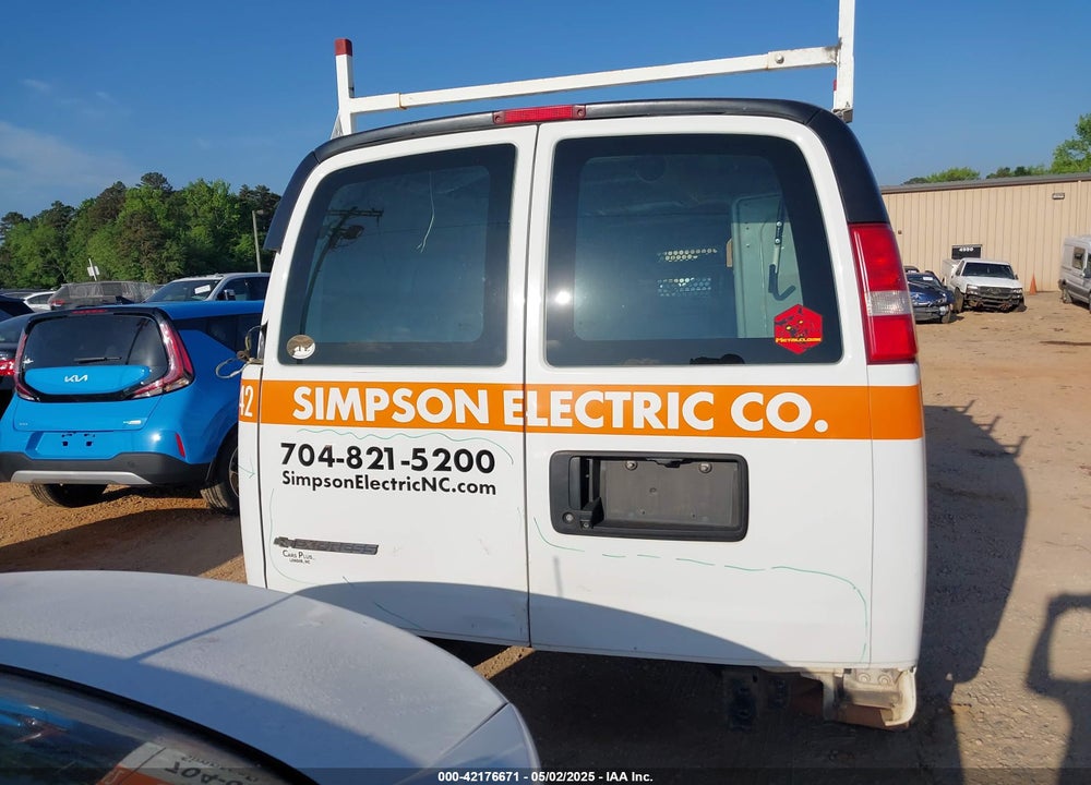2018 CHEVROLET EXPRESS 2500 VIN: 1GCWGAFG7J1906173