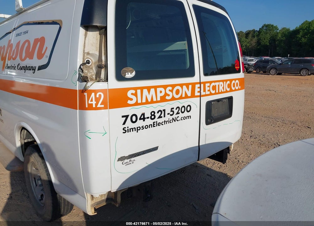 2018 CHEVROLET EXPRESS 2500 VIN: 1GCWGAFG7J1906173