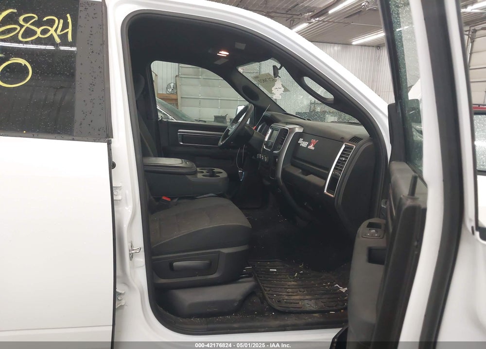 2021 RAM 1500 VIN: 1C6RR7GG0MS577475