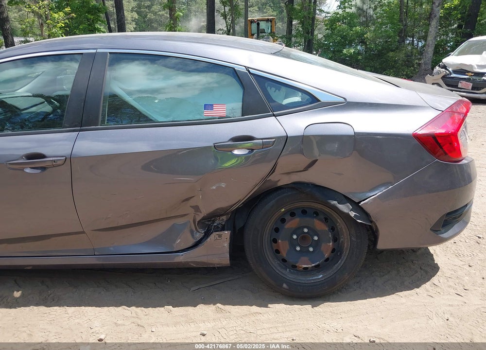 2018 HONDA CIVIC VIN: 2HGFC2F59JH531339