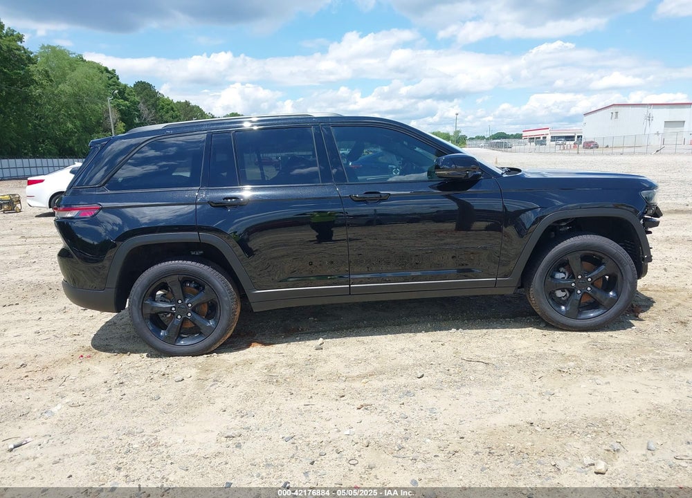 2024 JEEP GRAND CHEROKEE VIN: 1C4RJGBG3RC217142