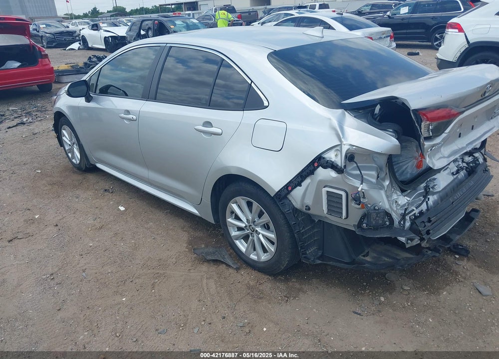 2024 TOYOTA COROLLA HYBRID XLE VIN: JTDBCMFE3R3037615