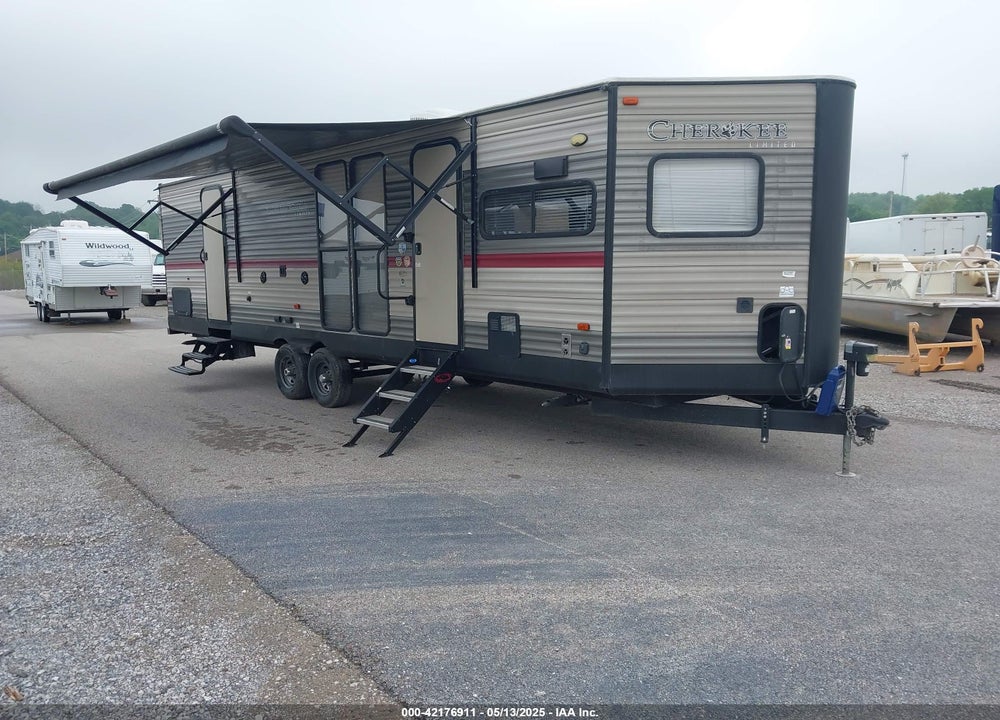 2018 FOREST RI CHEROKEE 274VFK VIN: 4X4TCKC26JX134379