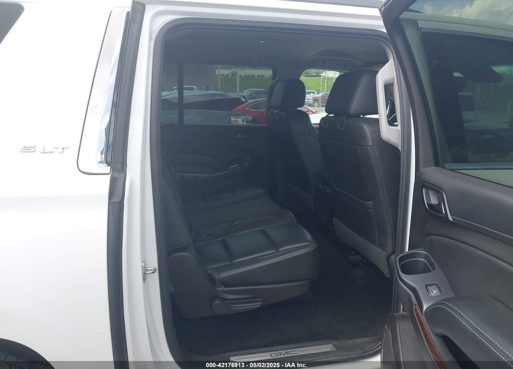 2017 GMC YUKON XL VIN: 1GKS2GKC4HR179626