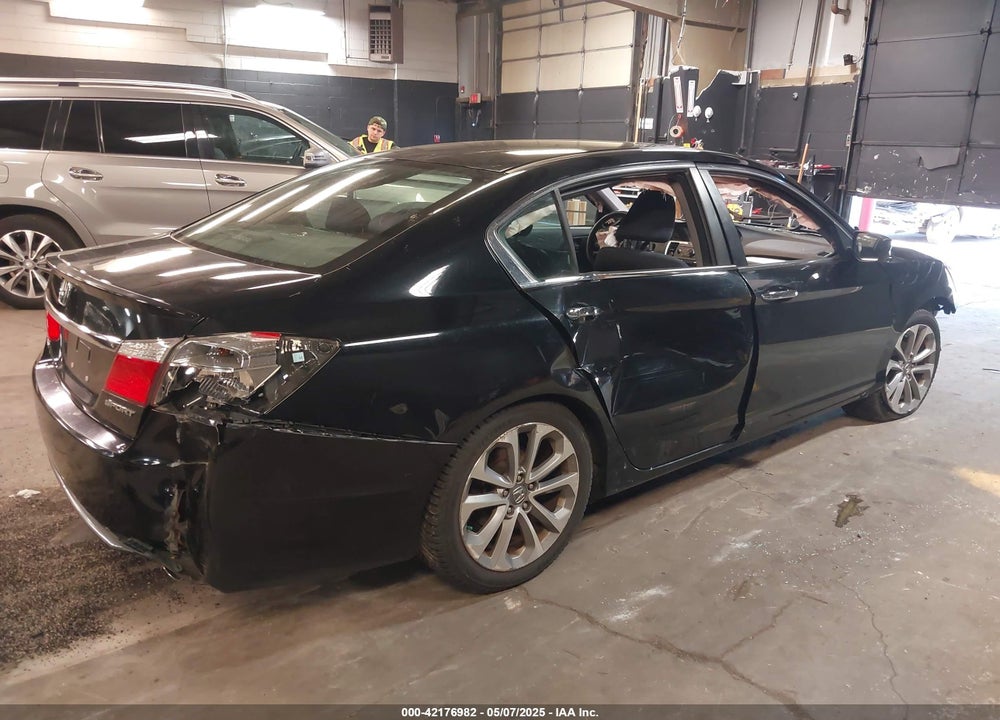 2013 HONDA ACCORD SPORT VIN: 1HGCR2F53DA042214