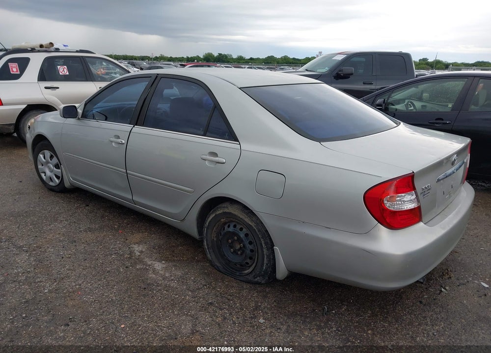 2002 TOYOTA CAMRY VIN: 4T1BE30K62U039132
