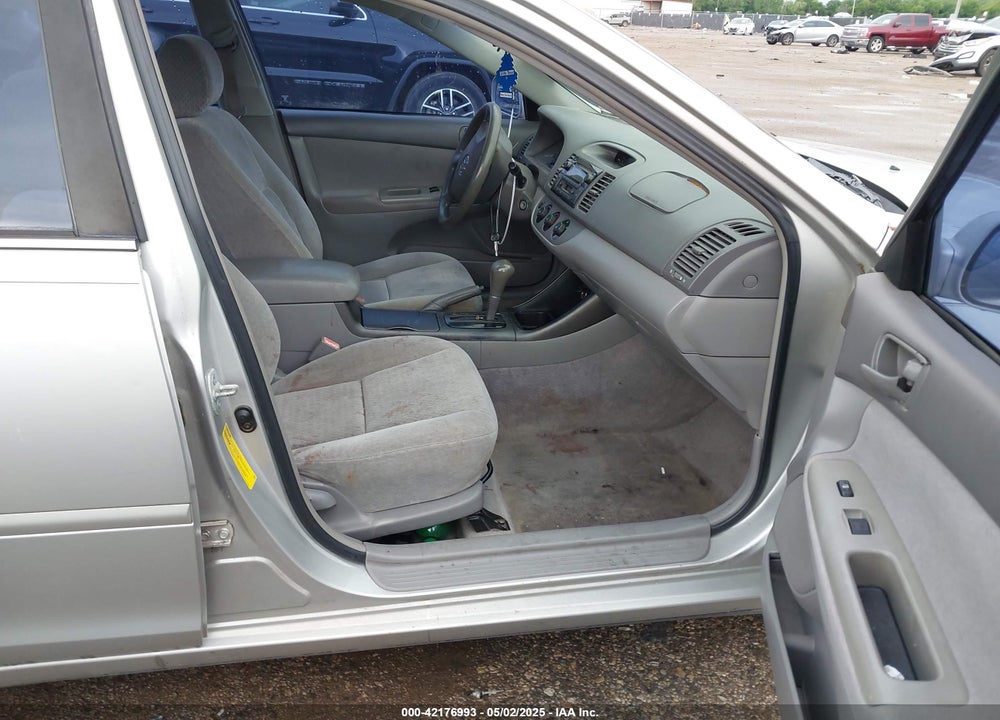 2002 TOYOTA CAMRY VIN: 4T1BE30K62U039132