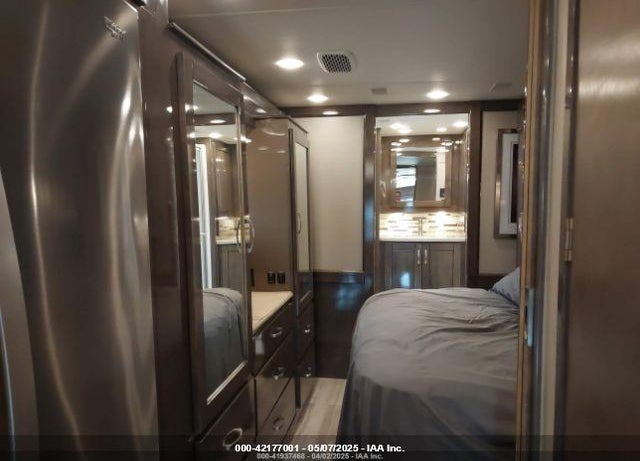 2021 ENTEGRA REATTA FLOOR PLAN  (39T2) VIN: 4VZDR1A92MC089731