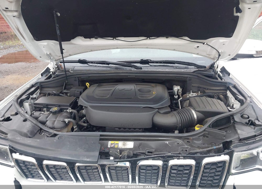 2020 JEEP GRAND CHEROKEE VIN: 1C4RJFBGXLC344522